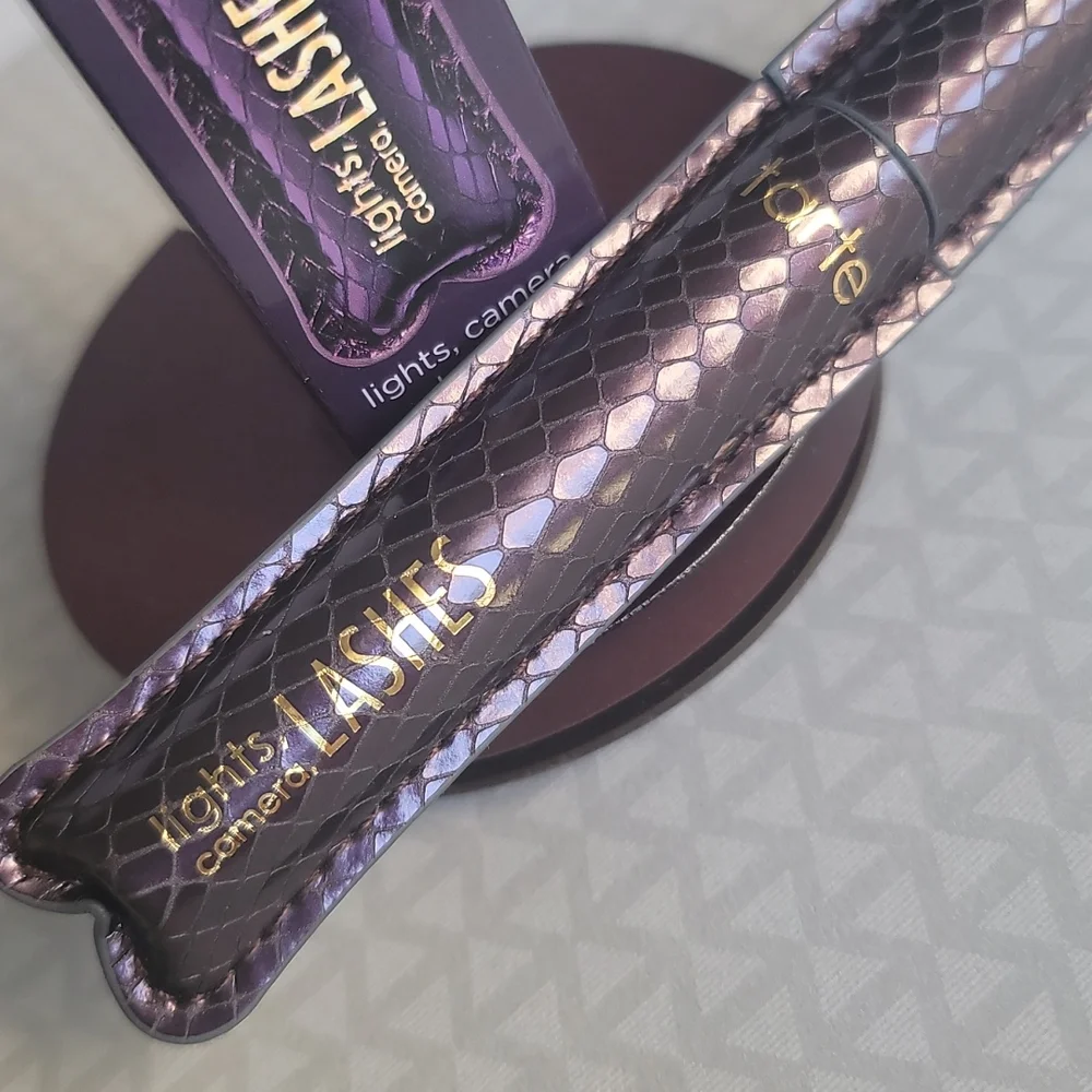 Tarte Lights, Camera, Lashes • 4-in-1 Mascara • Black